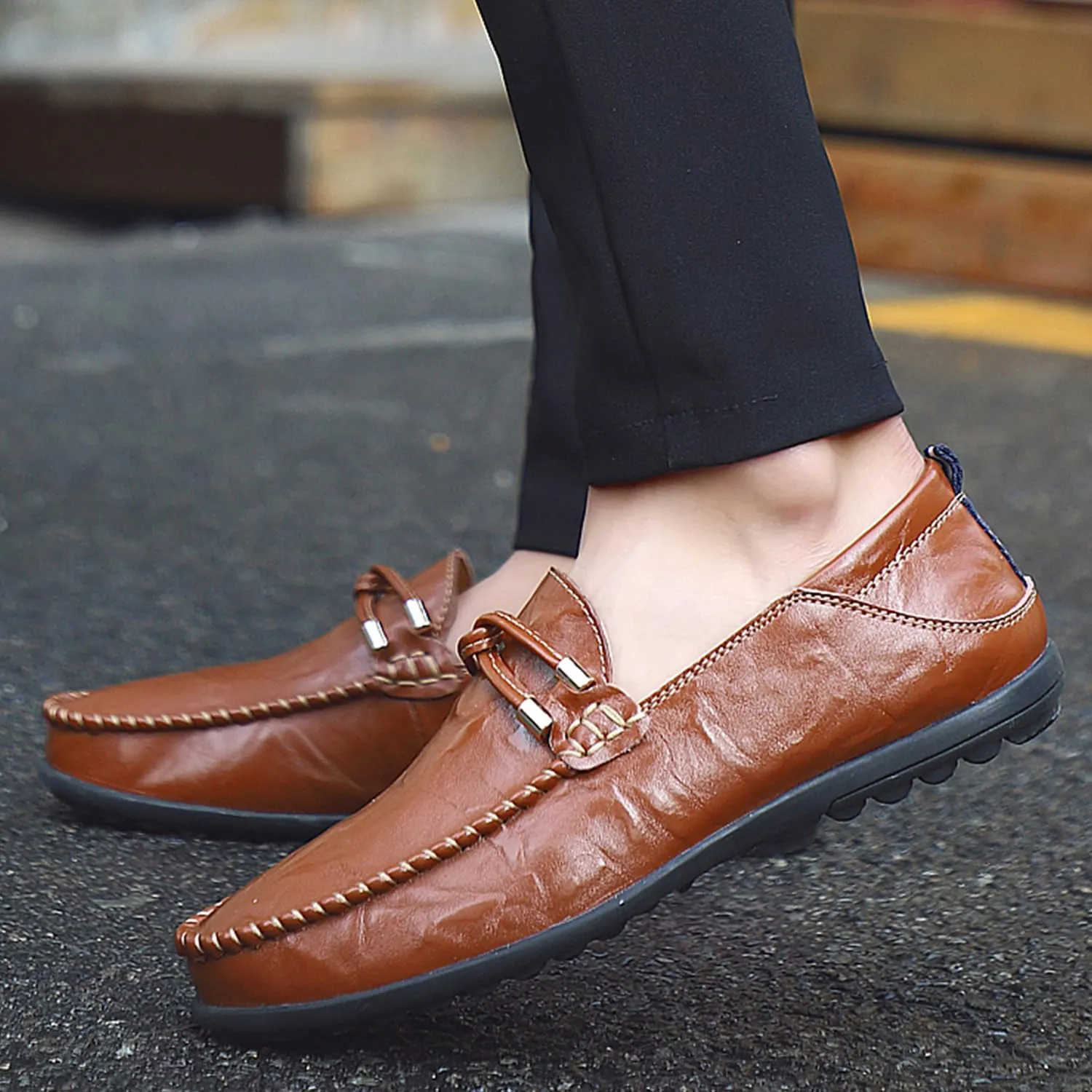 Men's Driving Loafers Soft Penny Loafers Leather Slip-On Moccasins with Handcrafted Stitched Detailing Black Lightweight Boat Shoes