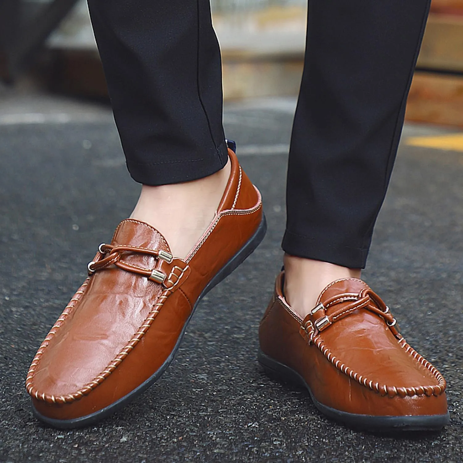 Men's Driving Loafers Soft Penny Loafers Leather Slip-On Moccasins with Handcrafted Stitched Detailing Black Lightweight Boat Shoes