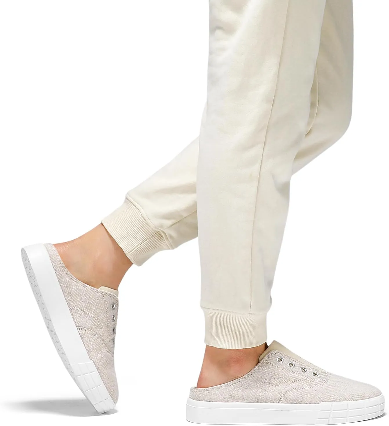 STQ Slip On Orthopedic Wide ShoesLightweight Women Backless Casual Plantar Fasciitis Relief Mule Sneakers