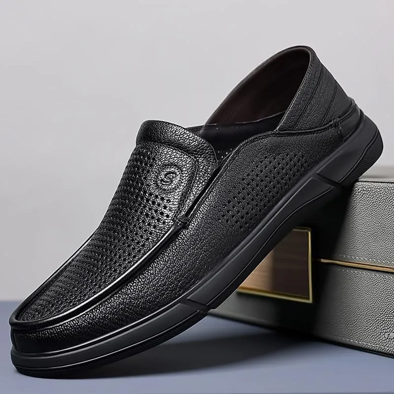 Stylish Men's Cap Toe Oxford Dress Shoes in Premium Leather with Polished Finish for Business Attire