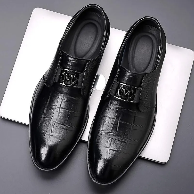Stylish Men's Cap Toe Oxford Dress Shoes in Premium Leather with Polished Finish for Professional Wear