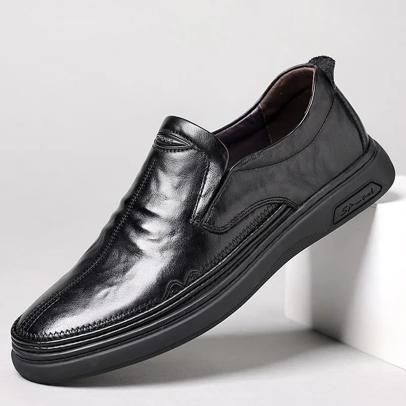 Stylish Men's Cap Toe Oxford Shoes in Premium Leather with Polished Finish for Professional Attire