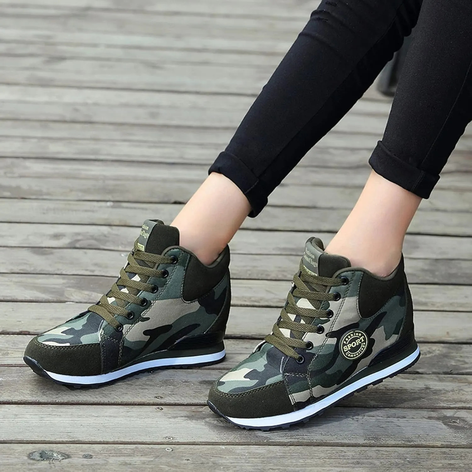 Women Comfortable Slip On Loafers Casual Walking Shoes Lightweight Canvas Sneakers Non Slip Flat Flats