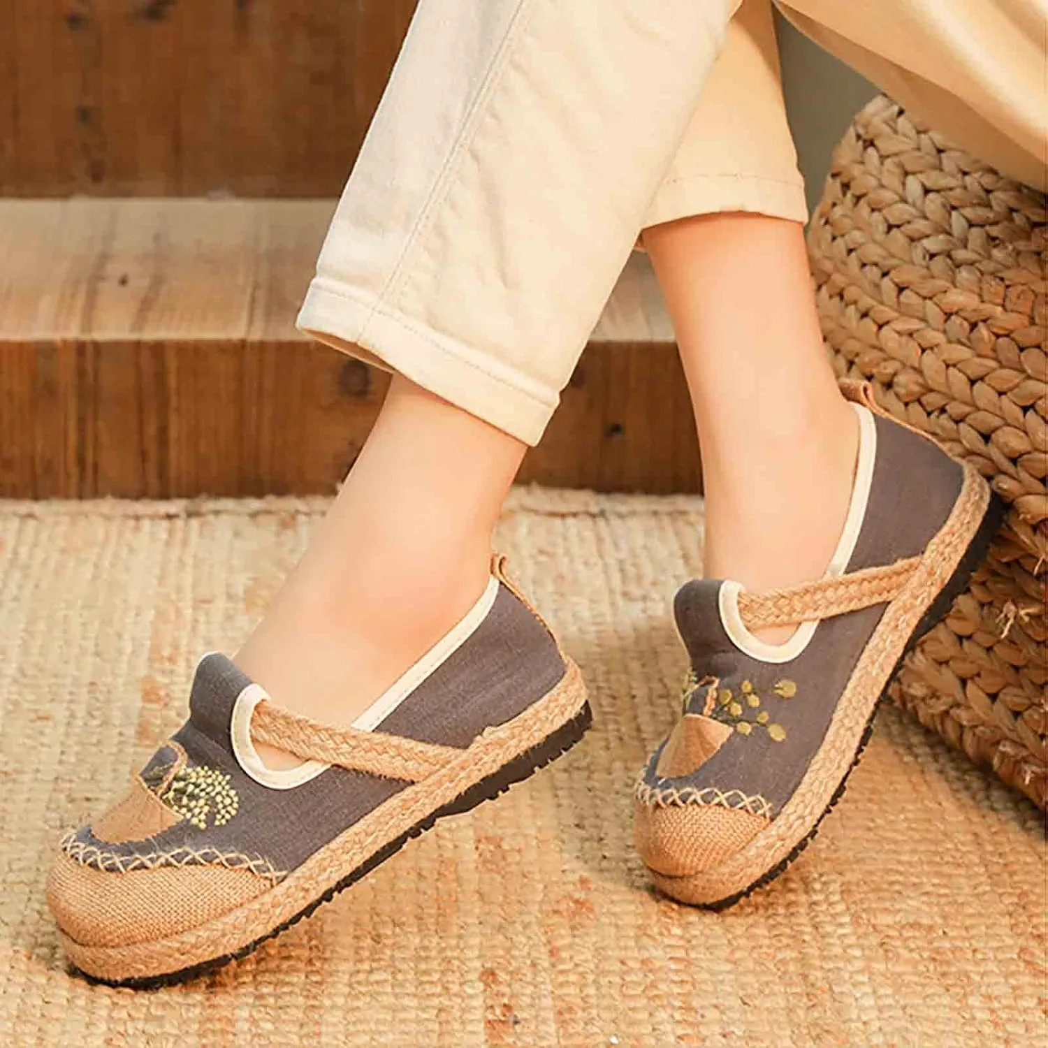 Women's Slip On Mules Comfortable Flat Lightweight Round Toe Casual Travel Shoes Walking Loafers